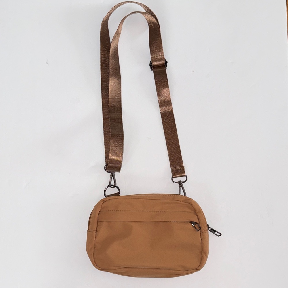 Small Camel Brown Crossbody Bag- Fall Colored- New but no tag